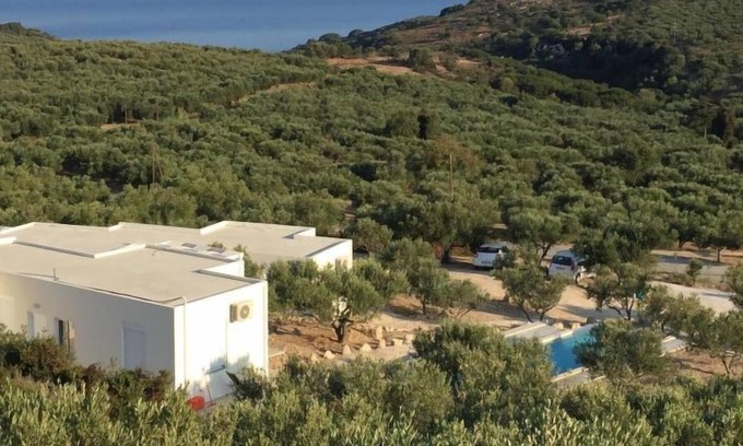Plakalona Apartment | Apartment WeCrete - Family (West) in Nopigia - 6 persons, 2 bedrooms