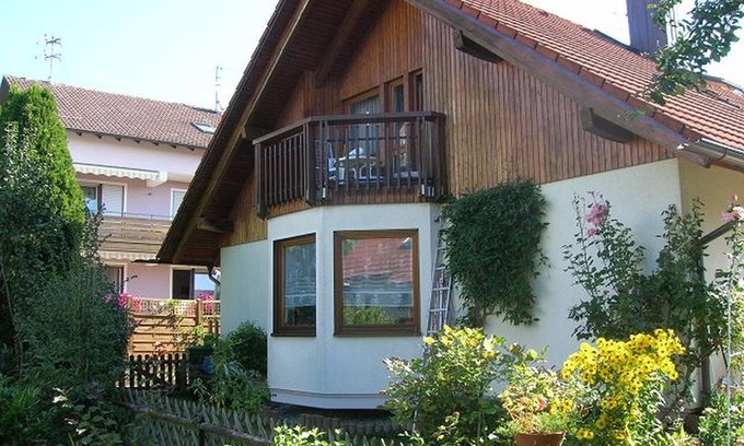 Langenargen Apartment | Apartment 'Wiggermann' with Balcony and Wi-Fi