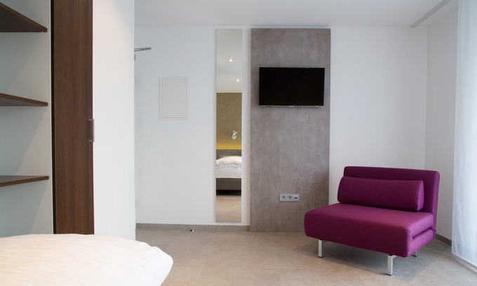 Wasseralfingen Apartment | Apartment with balcony/terrace Type C - Aalen-Wasseralfingen - Apartment House Renz