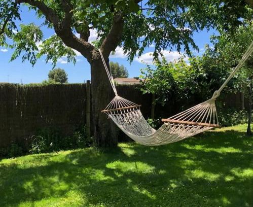 San Martin Sarroca Apartment | Apartment with private pool and garden