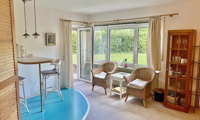 Dettingen-Wallhausen Apartment | Apartment with flair right on the marina