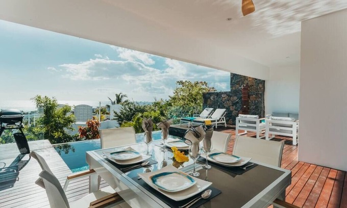 La Mivoie Apartment | Apartment with swimming pool and sea view