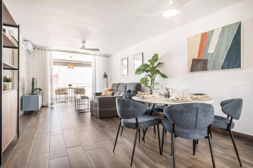 Explanada de la Estacion Apartment | Apartment with terrace next to Port of Malaga by REMS