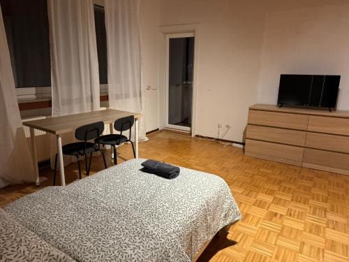 Ricklingen Apartment | Apartment with three rooms and balcony