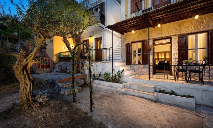 Symi Apartment | Apartment with village view