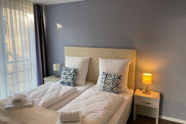 Eckernfoerde Apartment | Apartmenthaus Hafenspitze Ap 16 'Seetaucher', Blickrichtung Strandoffenes Meer