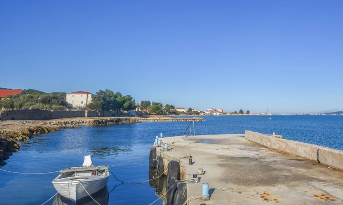 Dobropoljana Apartment | Apartments and Rooms Danitza (83431-A1) - Dobropoljana