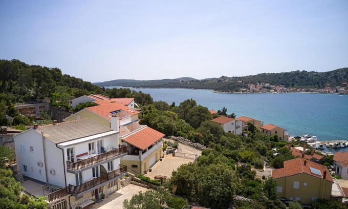 Tijesno House | Apartments and rooms by the sea Tisno, Murter - 5128