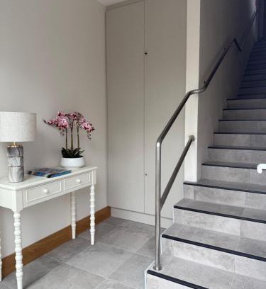 Ardara Apartment | Apartments at Diamond House