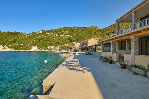 Prozurska Luka Apartment | Apartments by the sea Prozurska Luka, Mljet - 22333