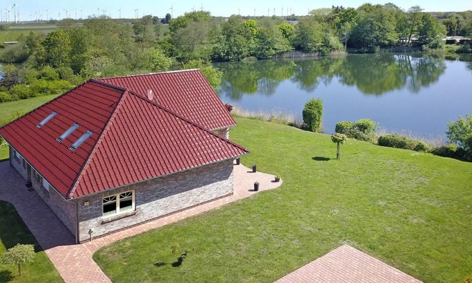 Kolker House | Apartments home am Kiessee, Westerholt in Ostfriesland - 7 persons, 3 bedrooms