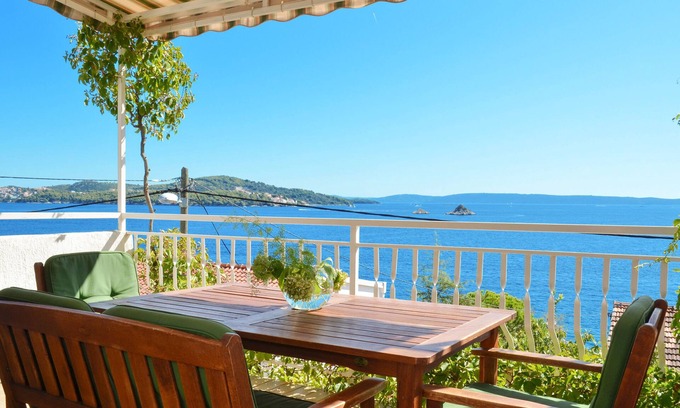 Seget Vranjica Apartment | Apartments Inge (43921-A2) - Seget Vranjica