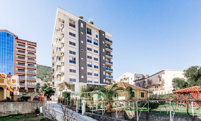 Budva Apartment | Apartments LORA Bokeljske brigade,6-43