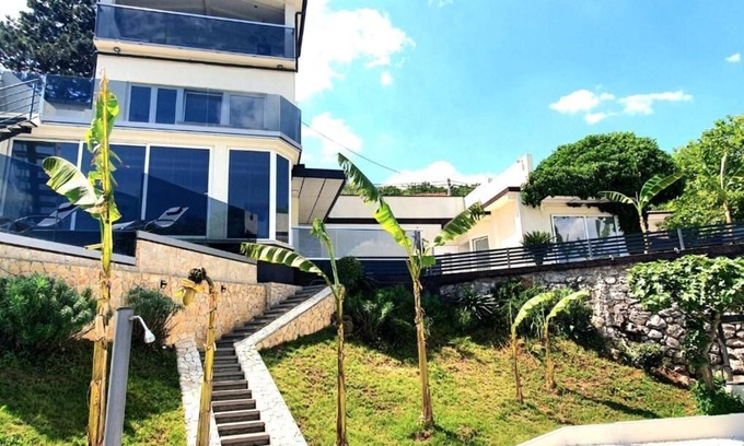 Mihotici Apartment | Apartments Petz (94393-A2) - Matulji