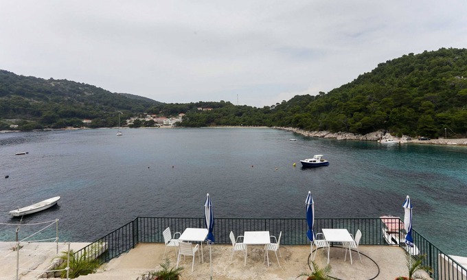 Saplunara Apartment | Apartments Posta - Superior One-Bedroom Apartment with Terrace and Sea View - Apartman 7