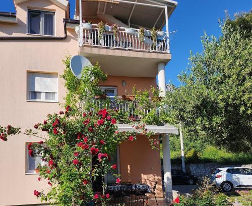 Kastel Stari Apartment | Apartments with parking space Kastel Stari, Kastela - 24406