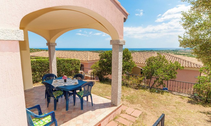 Luddui Apartment | Apartments with spectacular views of Budoni Bay 3 min. from the sea-4 places