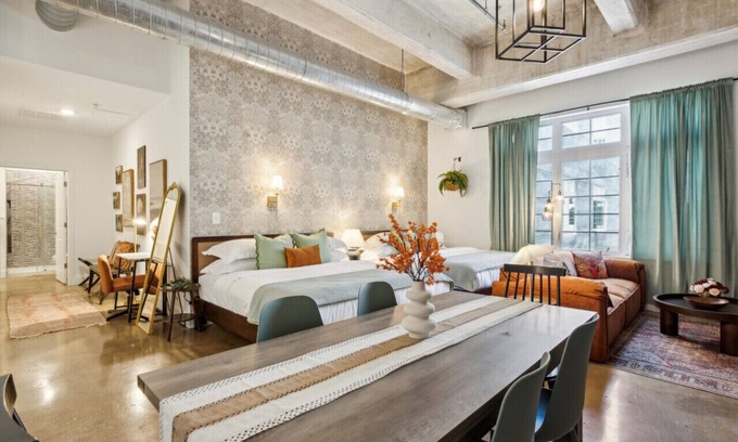 Brewerytown Apartment | Apex Studio| Loft, Free parking, Gym, Game Room