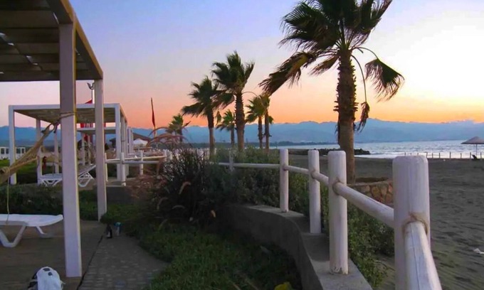 Ghaziveran Apartment | Aphrodite Beachfront Apartment 50m to the beach
