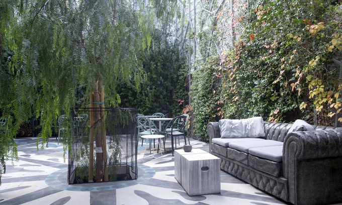 Gefira Mpania House | Apollon Library Suites