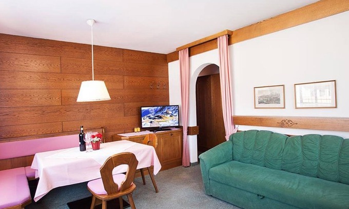 Kaprun Apartment | App. 102, 108 non-refundable - Apartments Johannahof