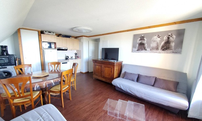 Besse-et-Saint-Anastaise Apartment | APPA 5154B LMDS