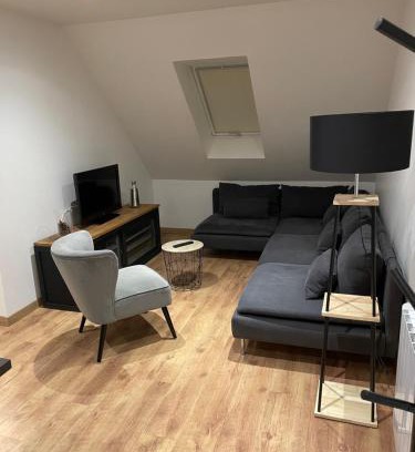 Parigne-lʼEveque Apartment | Apparemment Parigne l’évêque