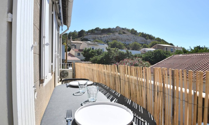 Montredon Apartment | Appart 1 ch clim - 50m des plages et des Calanques