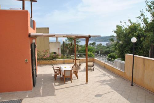 Santa Cesarea Terme House | Appartamenti "Torre del Mito"