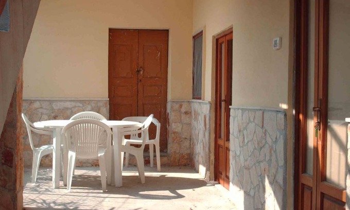 Vico del Gargano Apartment | Appartamento a San Menaio