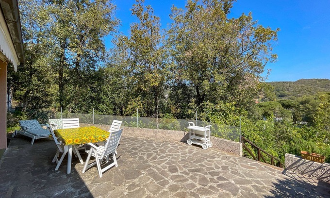 Bagnaia Apartment | APPARTAMENTO IL FARO 2 - IL FARO N.2
