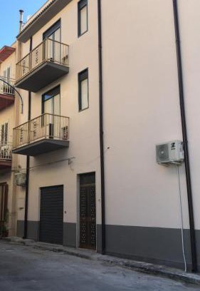 Ribera Apartment | Appartamento Verga in centro a Ribera !