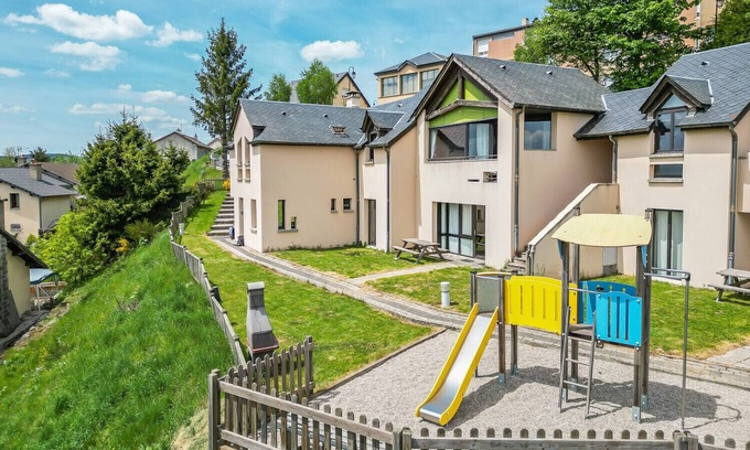 Chateauneuf-de-Randon Apartment | Appartement 2/4 pers. - Châteauneuf-de-Randon