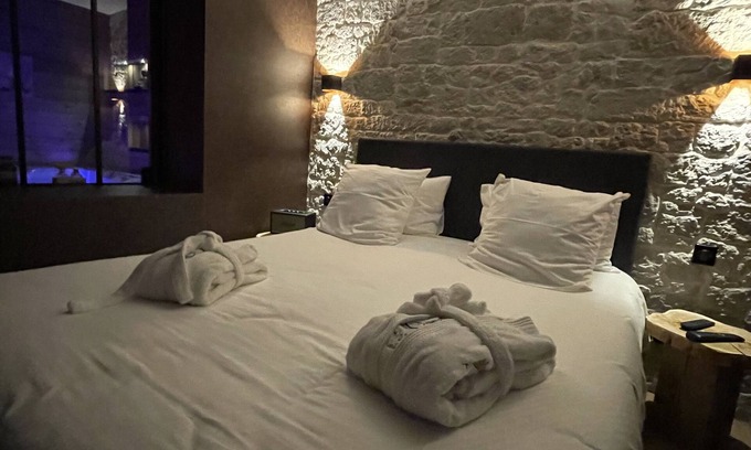 Raon-l'Etape Apartment | Appartement Avec Jacuzzi Privatif, au Coeur des Vosges