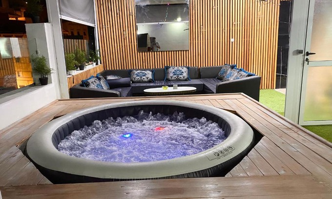 Al Hoceima Apartment | Appartement avec Terasse JACCUZI BARBECUE NETFLIX VUE SUR MER TOTALEMENT GRATUIT sans supplément