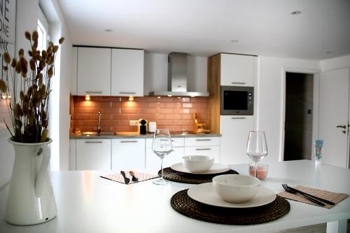 Louveigne Apartment | Appartement Blanc cocooning