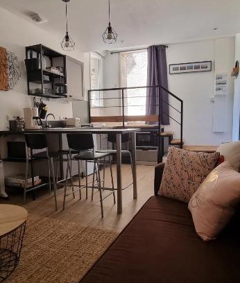 Chateaubourg Apartment | Appartement chaleureux en Ardèche