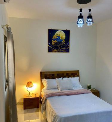 Medina Apartment | Appartement Chic d'une Chambre avec Balcon à Médina, Dakar
