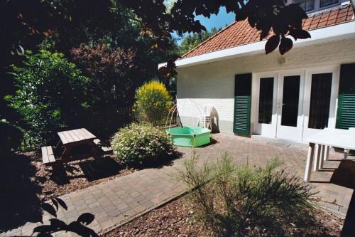 Klemskerke Apartment | Appartement Dahlia Garden 8p