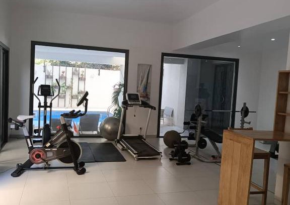 Point E Apartment | Appartement meublé au Point E