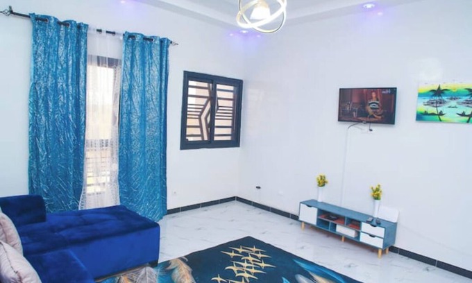 Pointe des Almadies Apartment | Appartement Meublé à Keur Massar, Dakar Sénégal. Proche Lac Rose et Aéroport