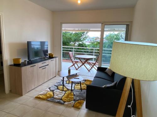 Trois-Ilets Apartment | Appartement moderne 2 pièces avec parking et proche plage - FR-1-765-11