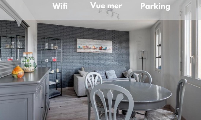 Courseulles-sur-Mer Apartment | Appartement près du port centre et plage - Vue mer