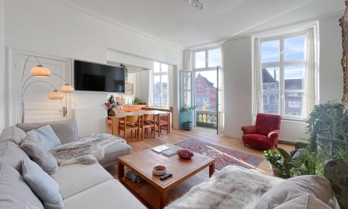 Tournai Apartment | Appartement spacieux & calme avec vue sur l'Escaut