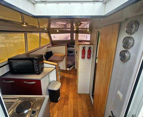 Le Barcares Boat Rental | Appartement sur l'eau tout confort