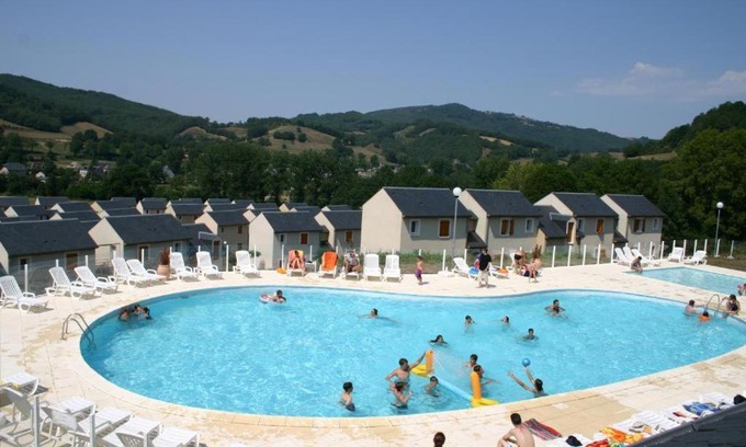 Saint-Geniez-d'Olt Apartment | Appartement T3 Goélia