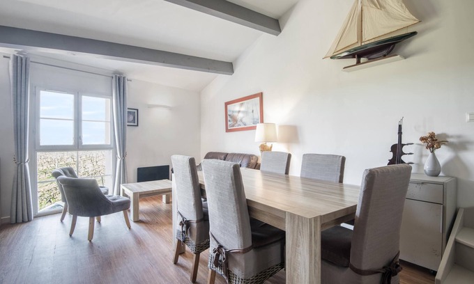 Saint-Martin-de-Re Apartment | Appartment PERTUIS .