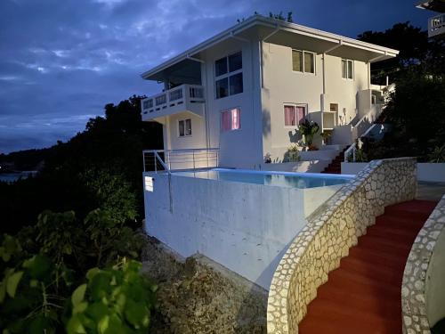 San Jose Apartment | April Villa - Luxury 2 Bed, 2 Bath Apartment with Panoramic Ocean Views, Peaceful, Private Beach