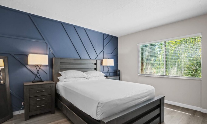 Swann Estates Apartment | Apt 206 · Westshore South Tampa Apt