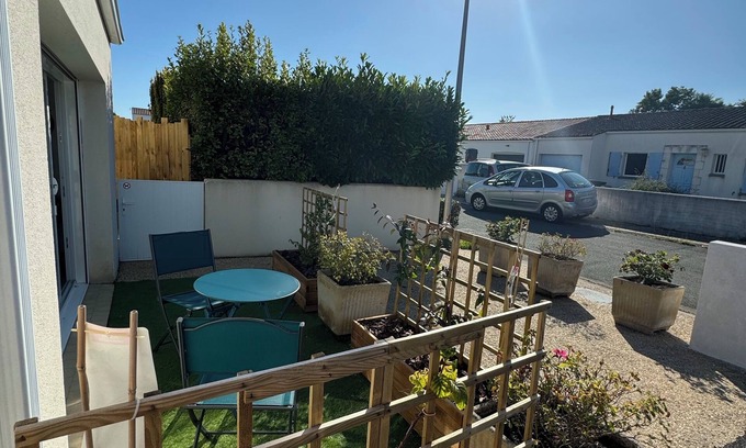 Dompierre-sur-Mer Apartment | Apt 28 m2 ,a 10 mn du Vieux Port La Rochelle ,10 mn du Pont île de ré,